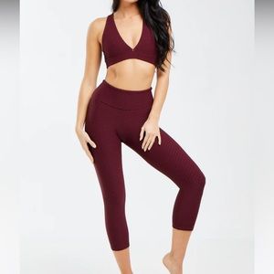 Merlot Cropped Booty By Brabants Leggings